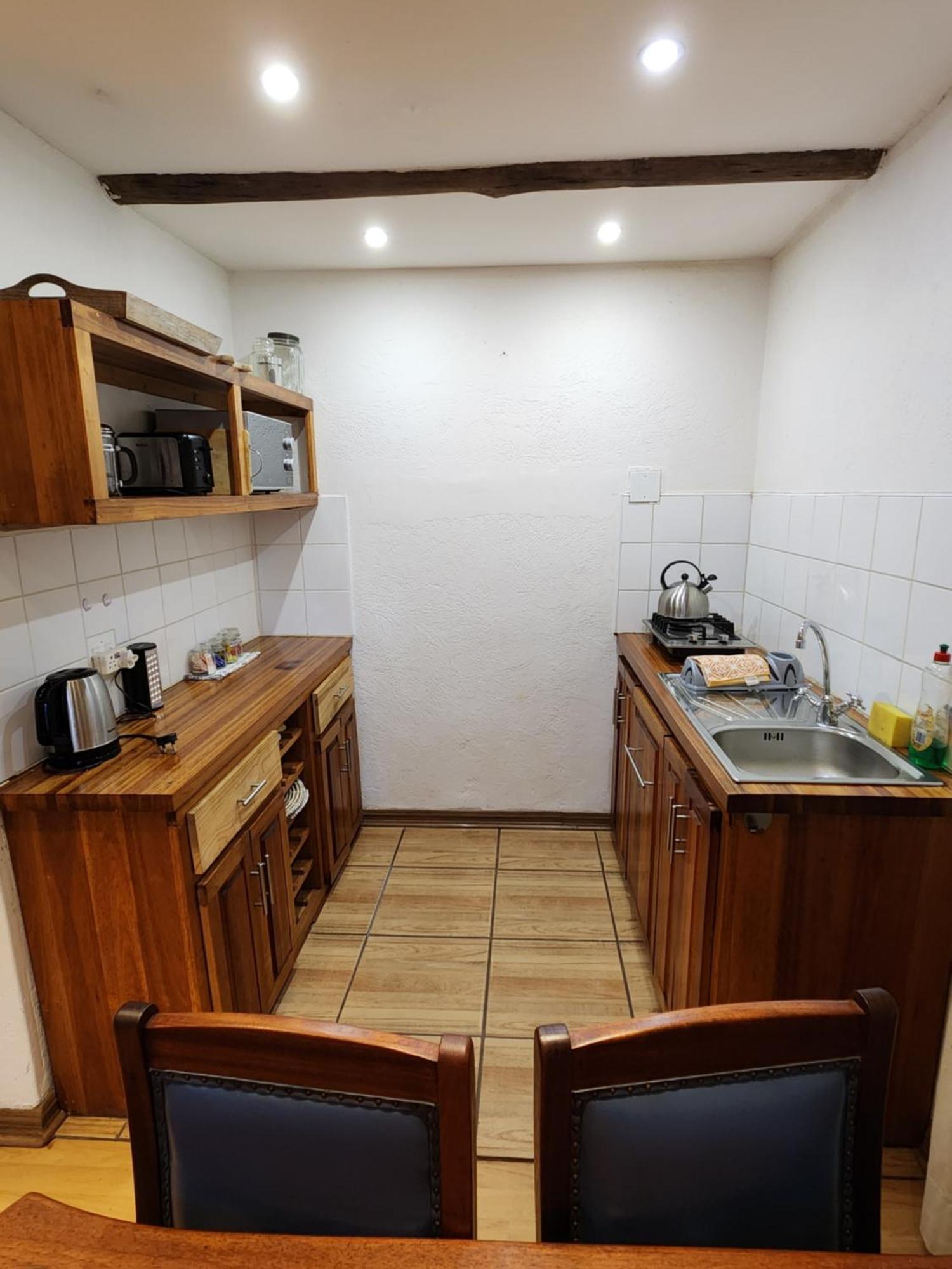 Softwaters Guesthouse Cottages หลุยส์ทริคาร์ดท์ ภายนอก รูปภาพ