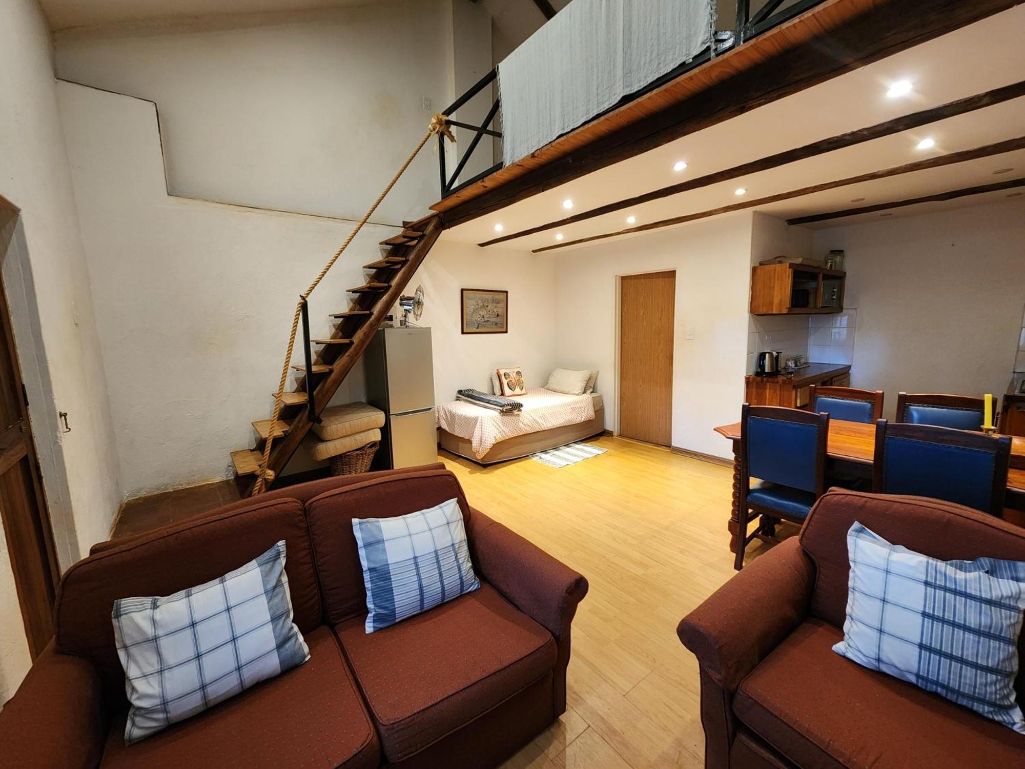 Softwaters Guesthouse Cottages หลุยส์ทริคาร์ดท์ ภายนอก รูปภาพ