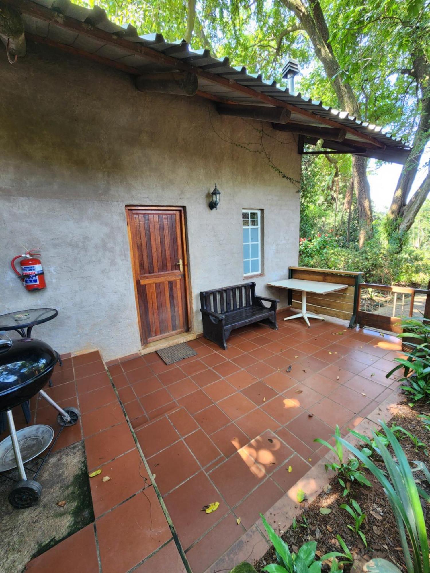 Softwaters Guesthouse Cottages หลุยส์ทริคาร์ดท์ ภายนอก รูปภาพ