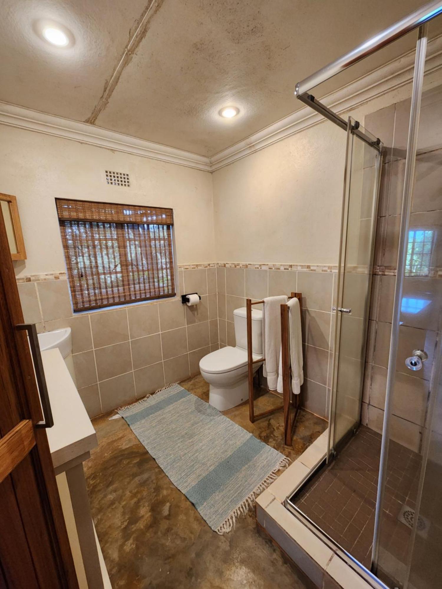 Softwaters Guesthouse Cottages หลุยส์ทริคาร์ดท์ ภายนอก รูปภาพ